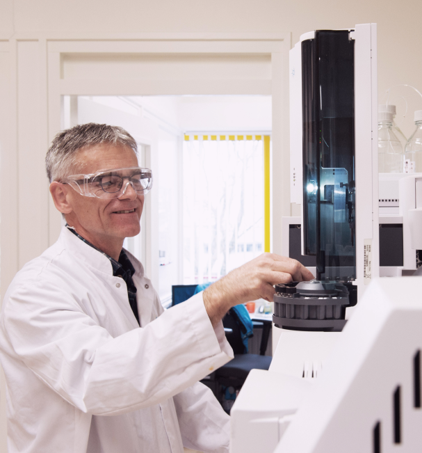 InnoSyn provides custom synthesis, process optimization, and pilot-scale manufacturing for innovative chemical production.